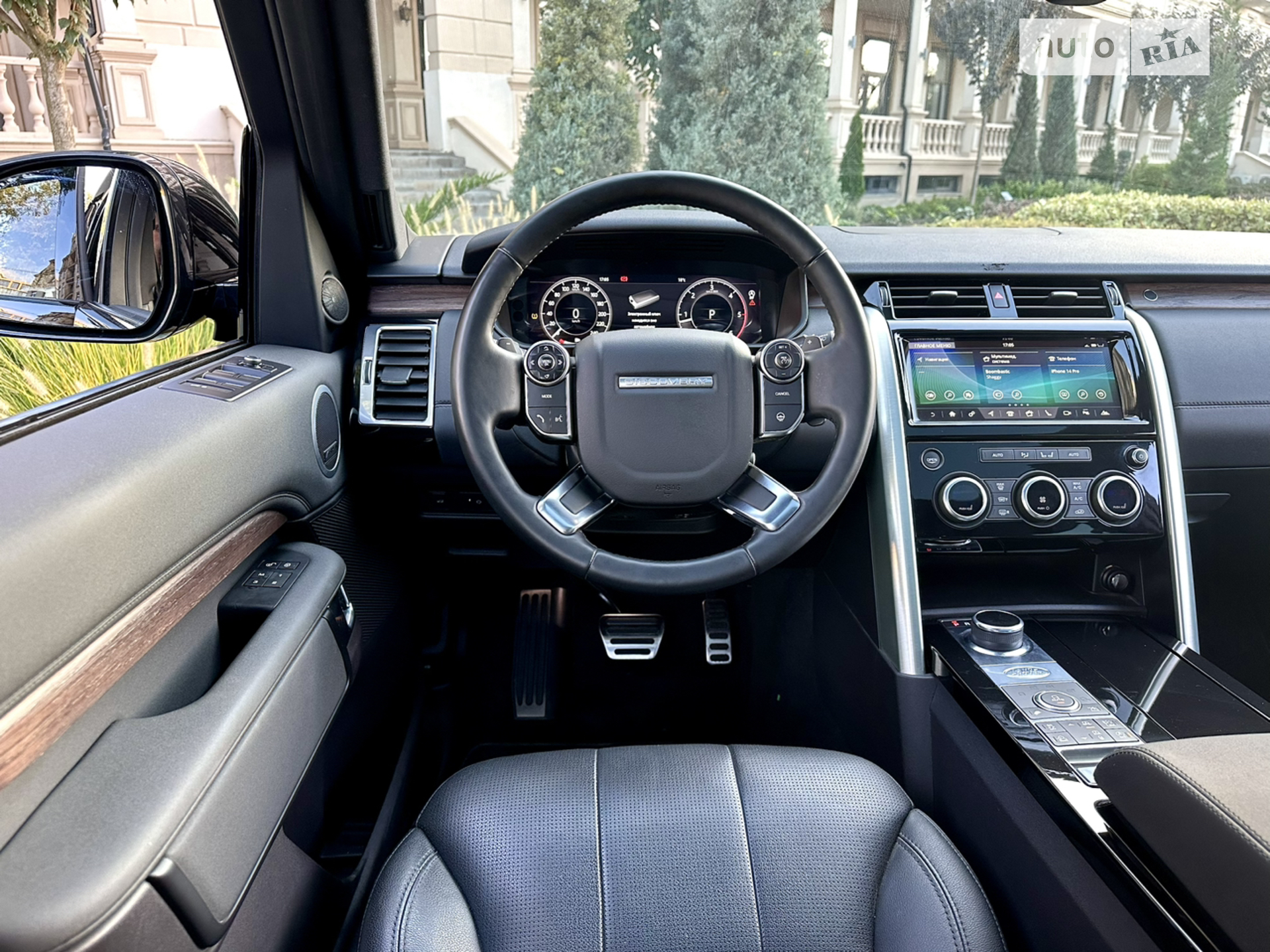 2018 Land Rover Discovery - мініатюра 20