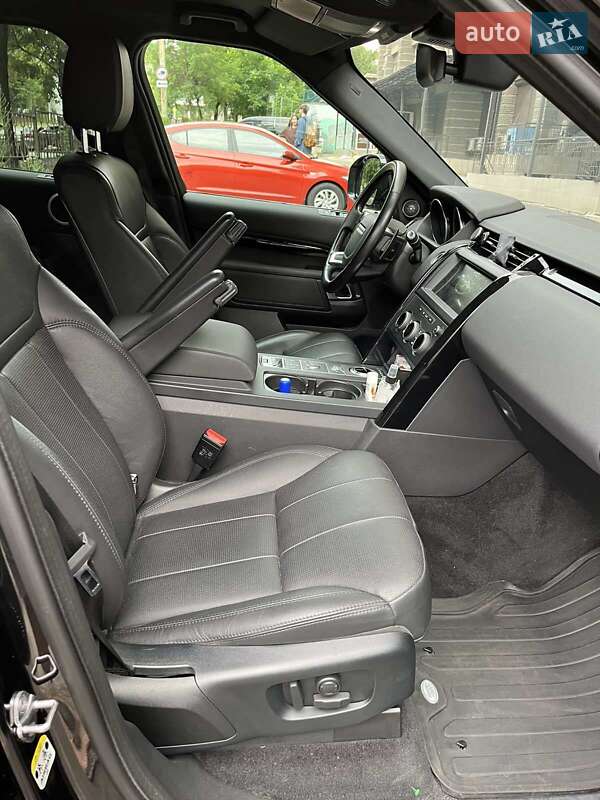 Позашляховик / Кросовер Land Rover Discovery 2020 в Києві фото 15 Позашляховик / Кросовер Land Rover Discovery 2020 в Києві