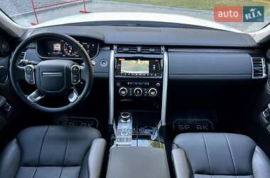 Позашляховик / Кросовер Land Rover Discovery 2018 в 