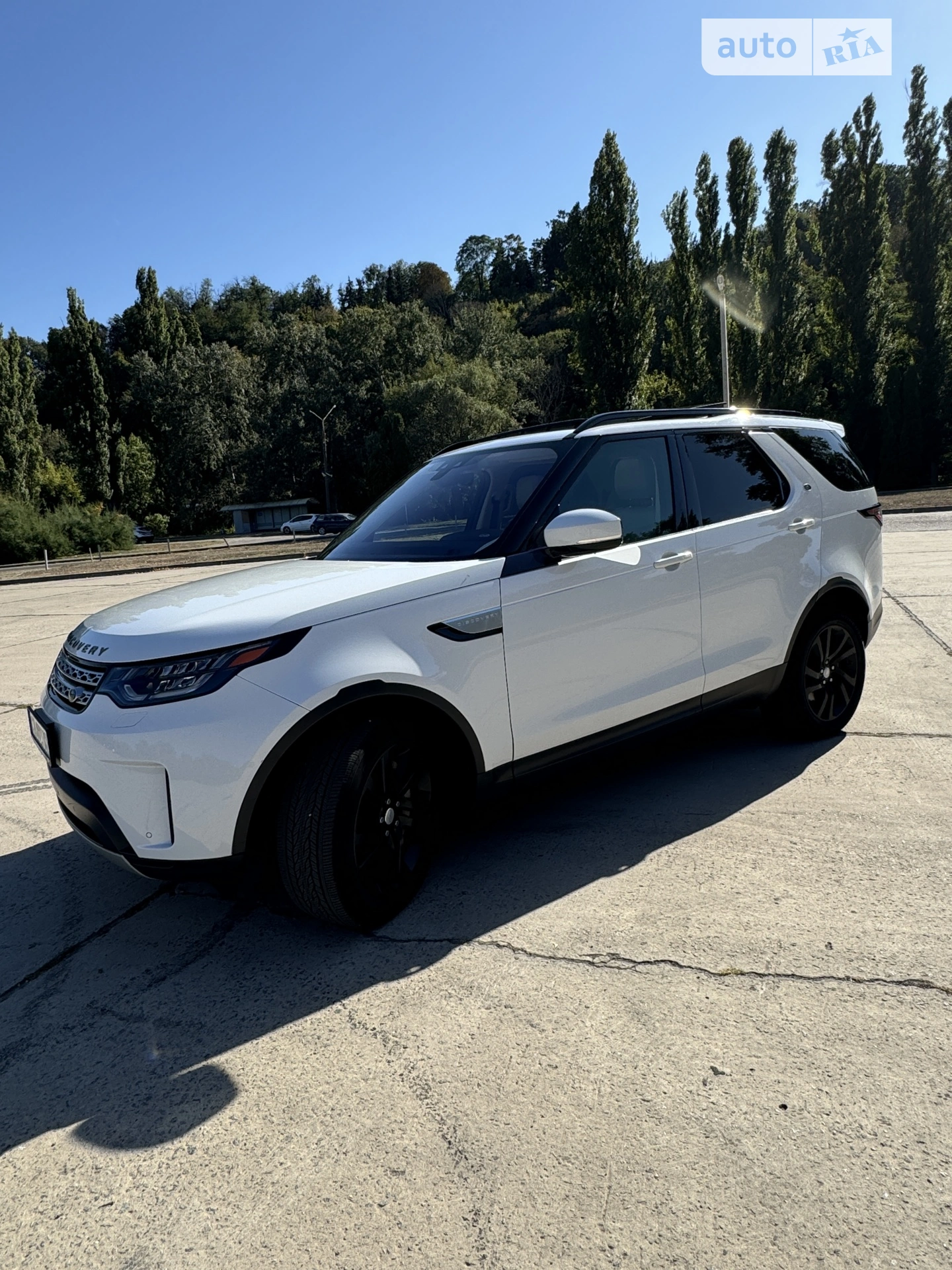 2018 Land Rover Discovery - мініатюра 2