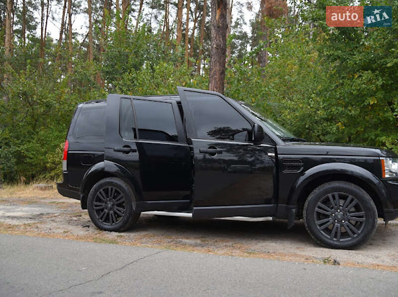 Позашляховик / Кросовер Land Rover Discovery 2012 в Ірпені