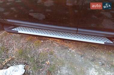 Позашляховик / Кросовер Land Rover Discovery 2006 в 