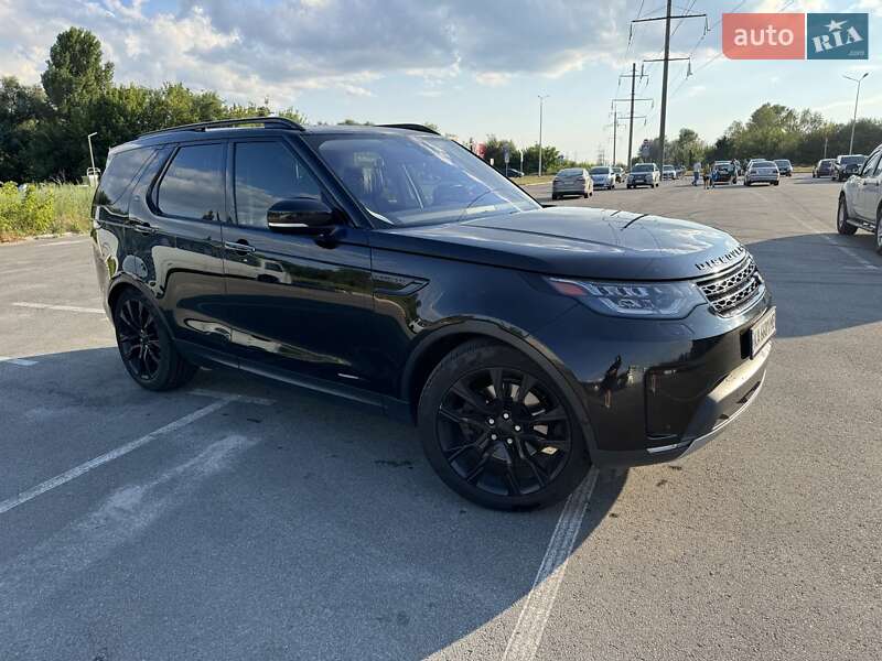 Внедорожник / Кроссовер Land Rover Discovery 2017 в Львове
