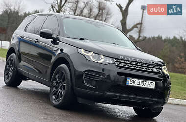 Позашляховик / Кросовер Land Rover Discovery 2016 в Радивиліві