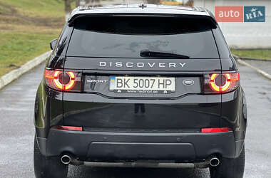 Позашляховик / Кросовер Land Rover Discovery 2016 в Радивиліві