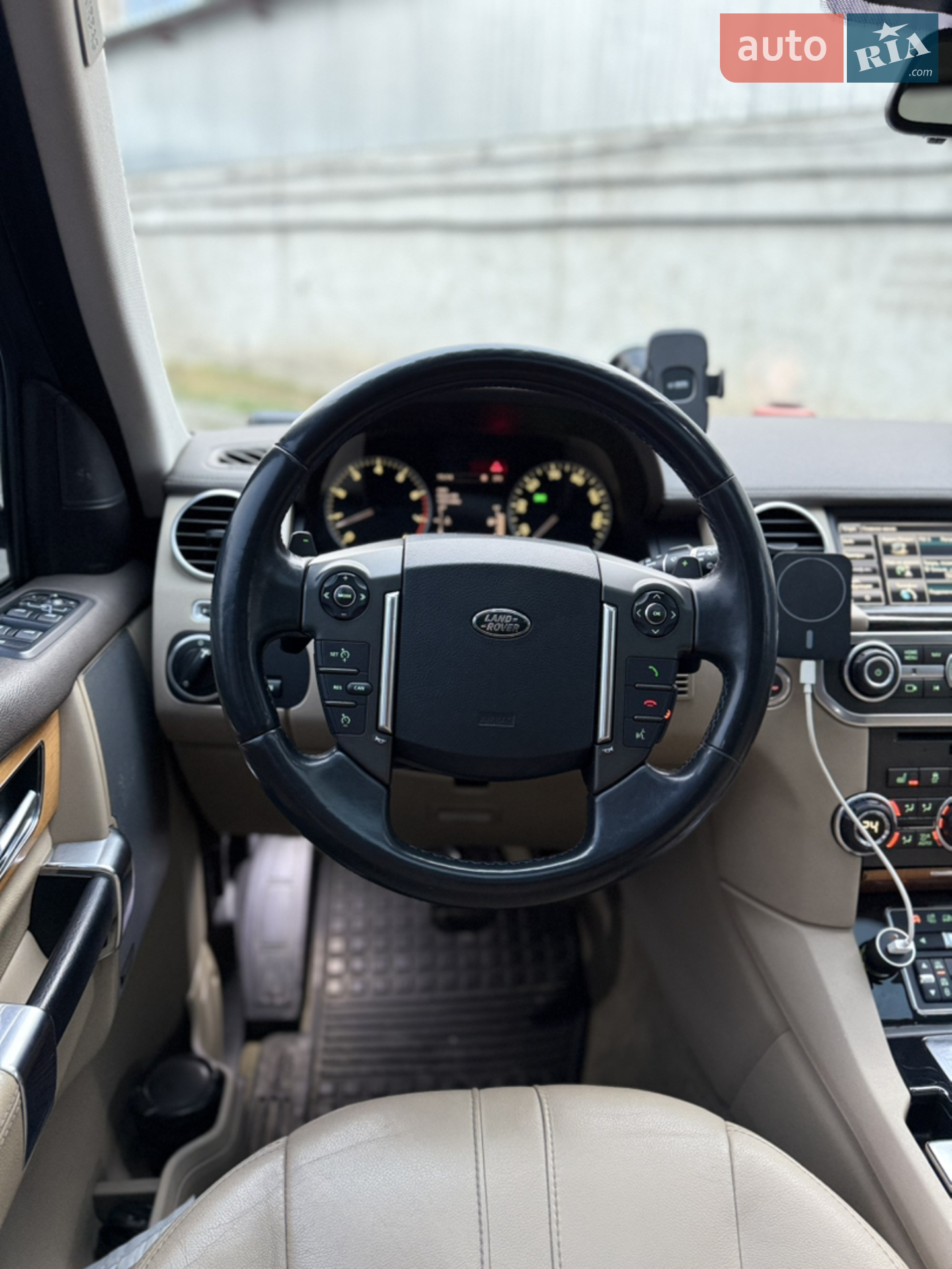 2014 Land Rover Discovery - мініатюра 33