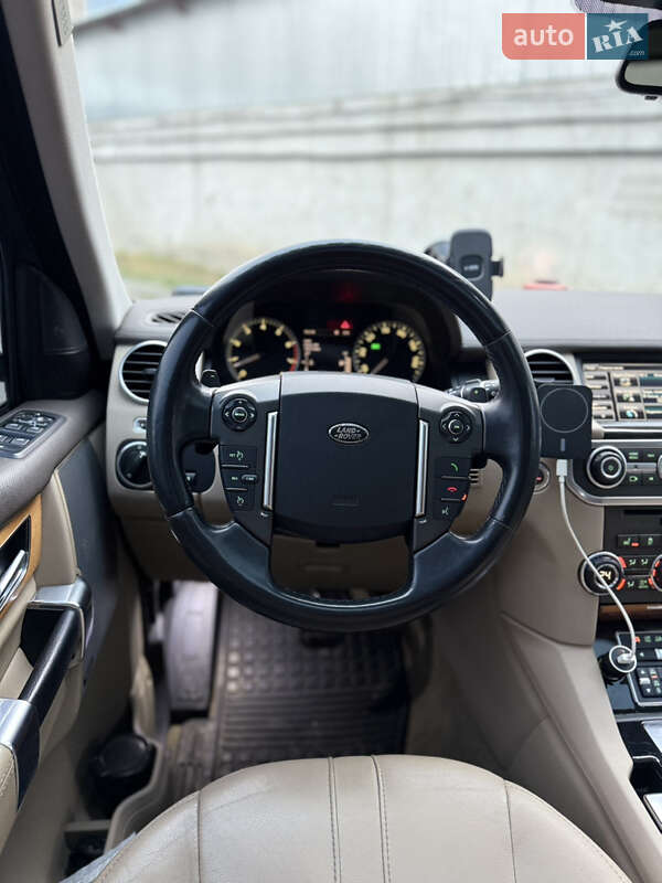 Внедорожник / Кроссовер Land Rover Discovery 2014 в Киеве