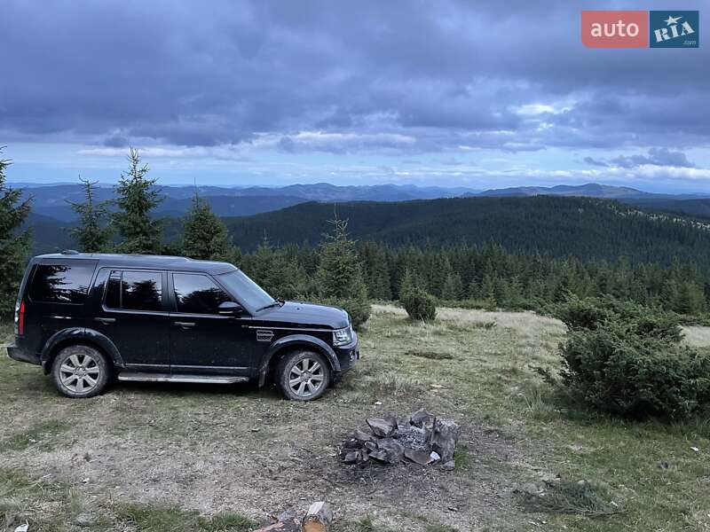 Позашляховик / Кросовер Land Rover Discovery 2015 в Києві