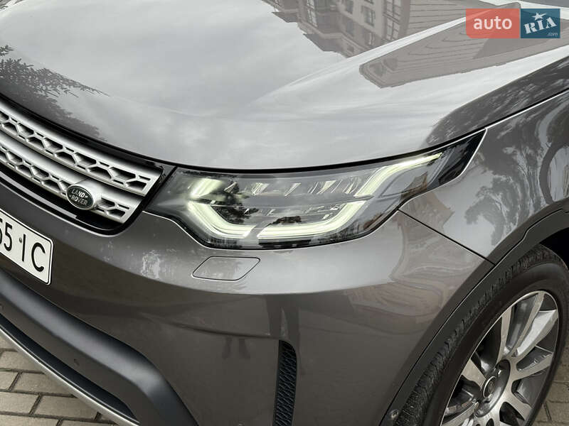 Внедорожник / Кроссовер Land Rover Discovery 2018 в Львове
