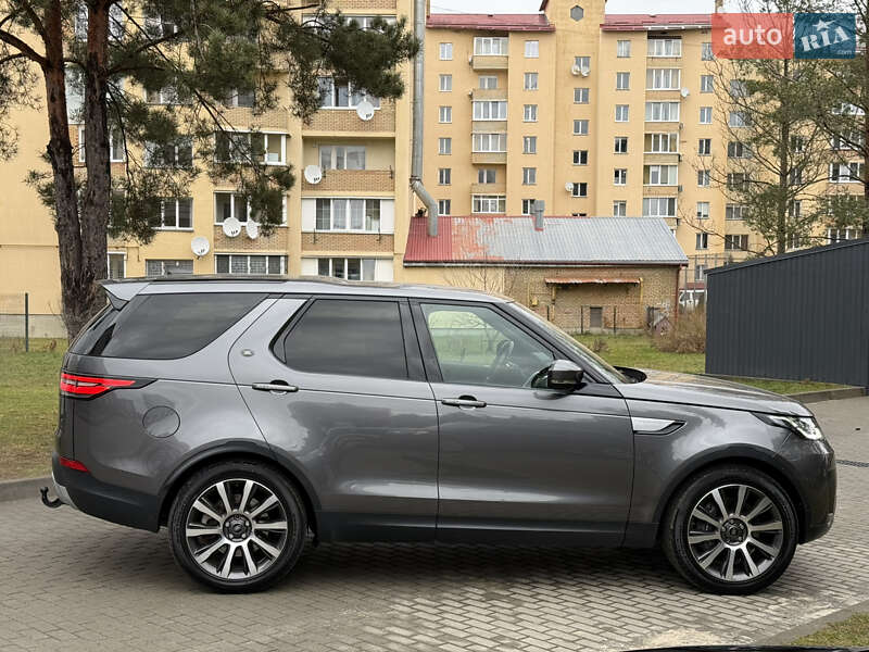 Внедорожник / Кроссовер Land Rover Discovery 2018 в Львове