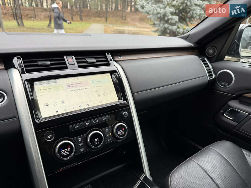 Внедорожник / Кроссовер Land Rover Discovery 2018 в Львове