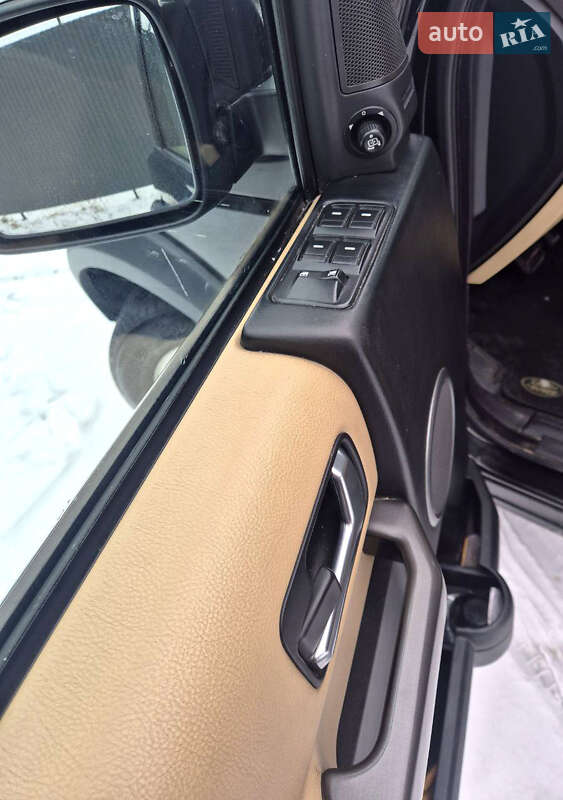 Позашляховик / Кросовер Land Rover Discovery 2007 в Тернополі