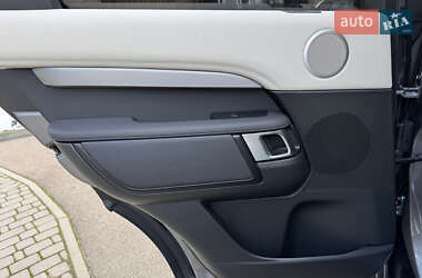 Внедорожник / Кроссовер Land Rover Discovery 2021 в 