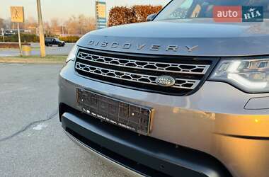 Позашляховик / Кросовер Land Rover Discovery 2018 в 