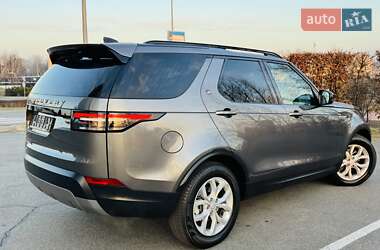 Позашляховик / Кросовер Land Rover Discovery 2018 в 