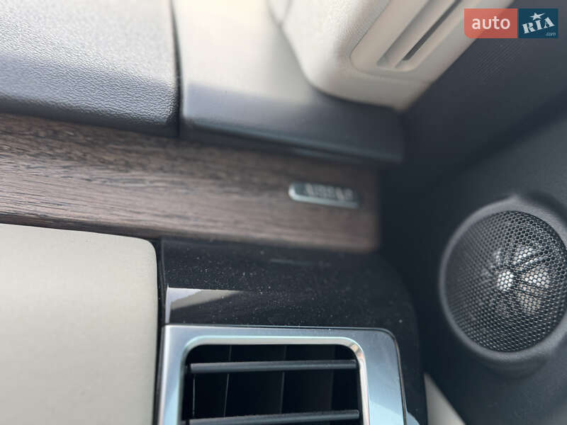 Внедорожник / Кроссовер Land Rover Discovery 2017 в Львове фото 40 Внедорожник / Кроссовер Land Rover Discovery 2017 в Львове