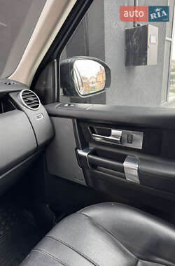 Позашляховик / Кросовер Land Rover Discovery 2015 в 