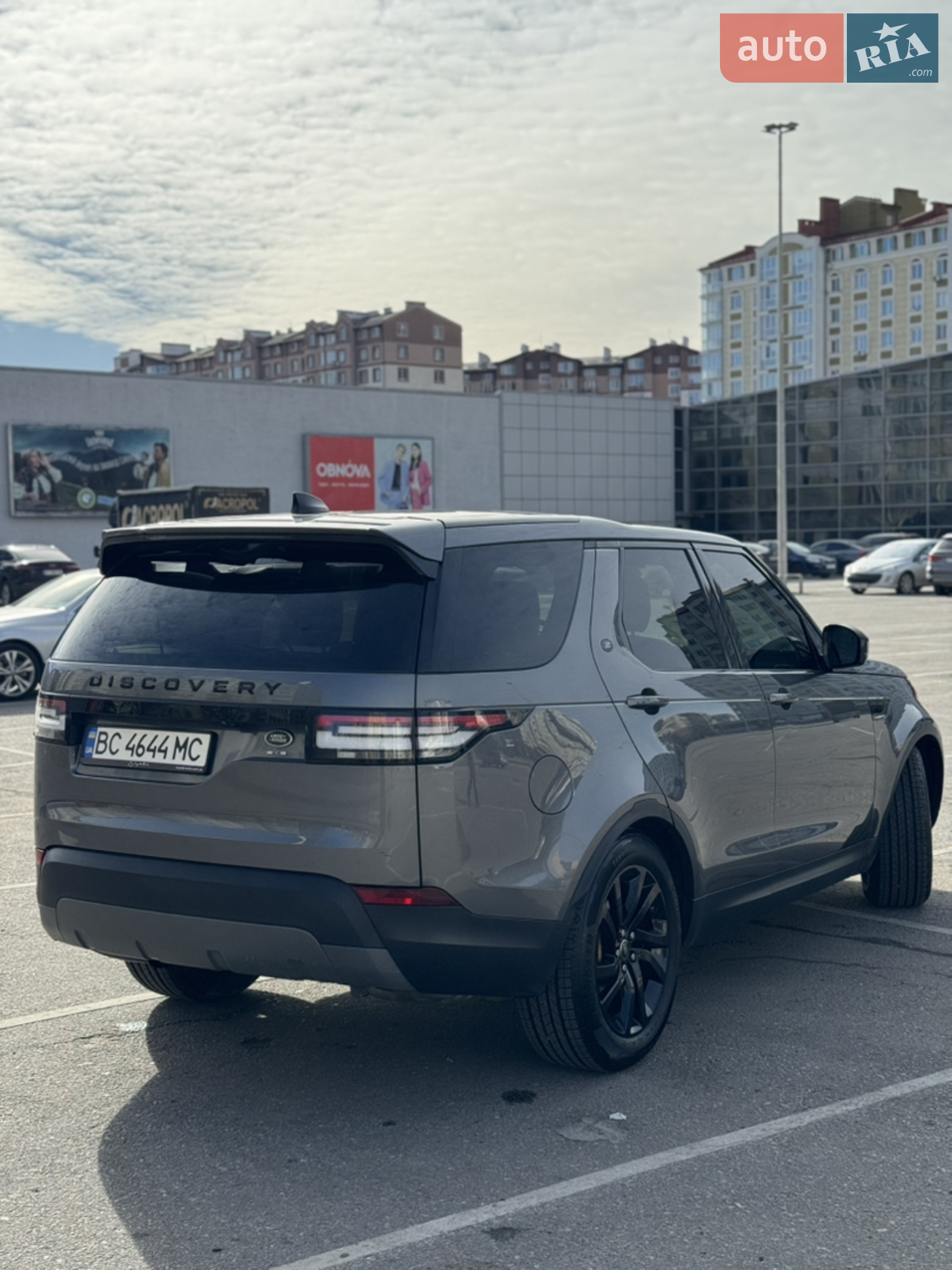 2018 Land Rover Discovery - мініатюра 8