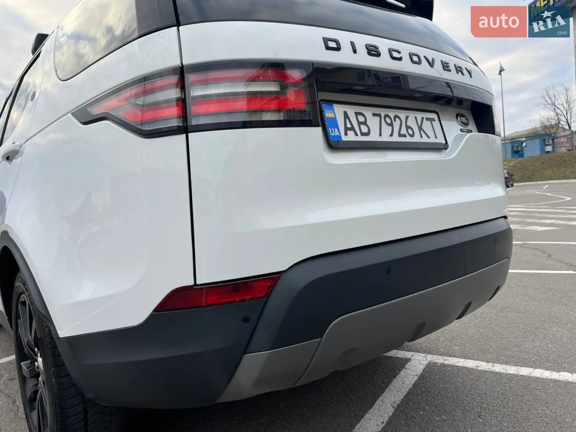 2017 Land Rover Discovery - мініатюра 15