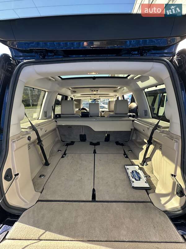 Внедорожник / Кроссовер Land Rover Discovery 2016 в Киеве