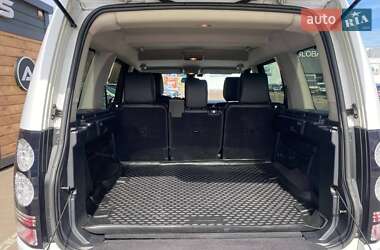 Позашляховик / Кросовер Land Rover Discovery 2012 в 