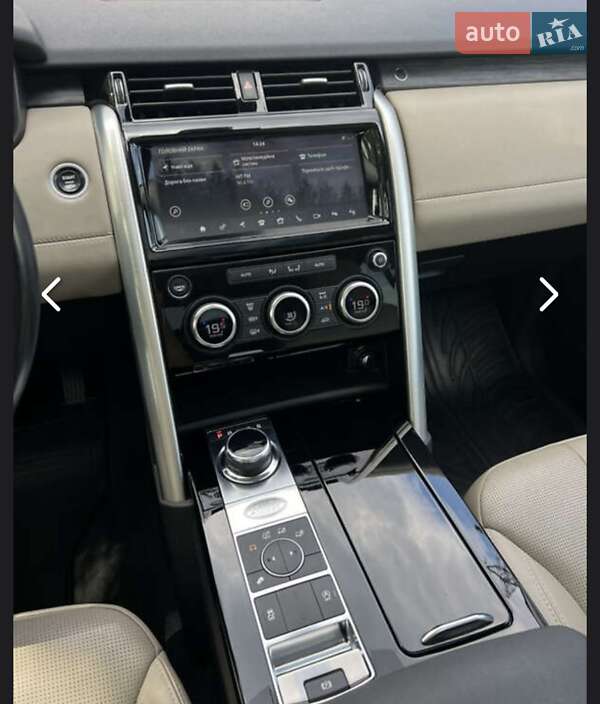 Внедорожник / Кроссовер Land Rover Discovery 2018 в Хмельницком