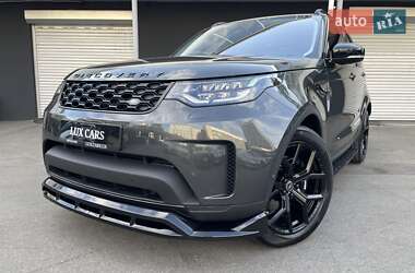 Внедорожник / Кроссовер Land Rover Discovery 2018 в 