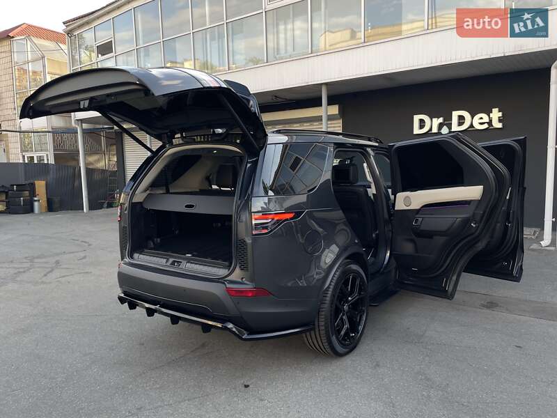Внедорожник / Кроссовер Land Rover Discovery 2018 в Киеве