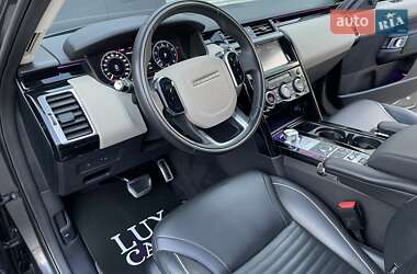 Внедорожник / Кроссовер Land Rover Discovery 2018 в 