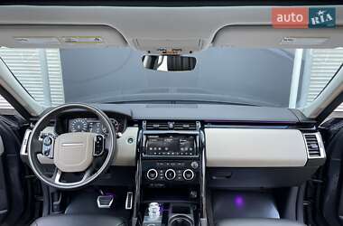 Внедорожник / Кроссовер Land Rover Discovery 2018 в 
