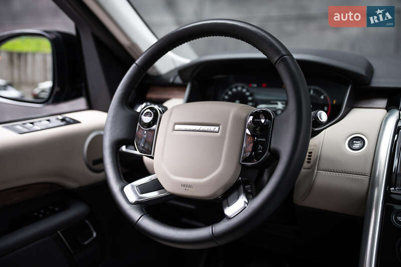 Внедорожник / Кроссовер Land Rover Discovery 2019 в Киеве