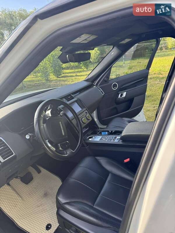 Внедорожник / Кроссовер Land Rover Discovery 2018 в Чернигове