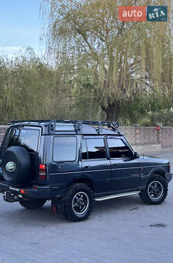 Позашляховик / Кросовер Land Rover Discovery 1996 в 