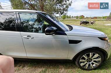 Внедорожник / Кроссовер Land Rover Discovery 2019 в 