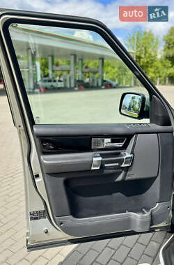 Внедорожник / Кроссовер Land Rover Discovery 2009 в 