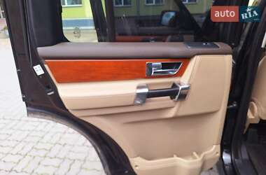 Позашляховик / Кросовер Land Rover Discovery 2011 в 
