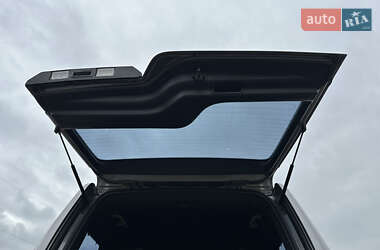 Внедорожник / Кроссовер Land Rover Discovery 2007 в 
