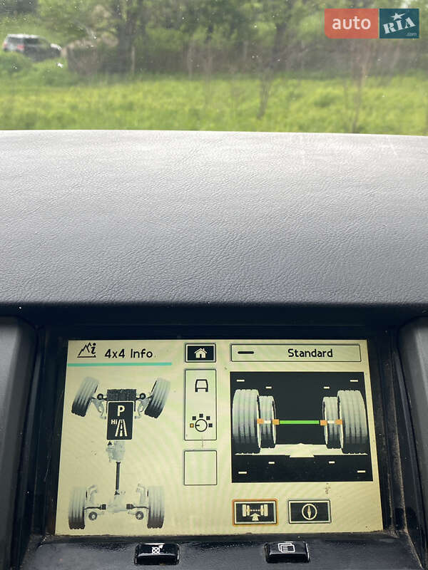 Позашляховик / Кросовер Land Rover Discovery 2006 в Чернівцях