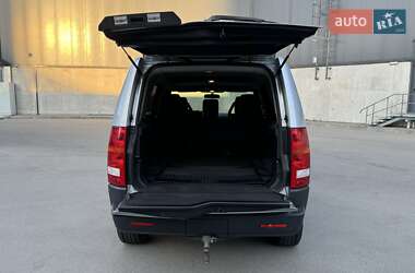 Внедорожник / Кроссовер Land Rover Discovery 2006 в 