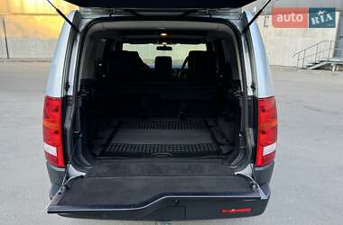 Внедорожник / Кроссовер Land Rover Discovery 2006 в 