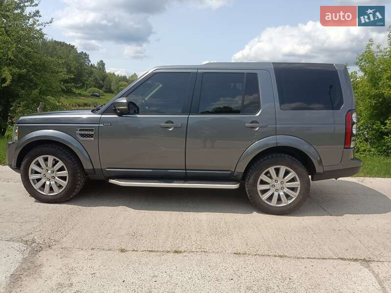 Позашляховик / Кросовер Land Rover Discovery 2016 в Києві