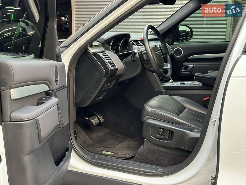 Внедорожник / Кроссовер Land Rover Discovery 2019 в Киеве