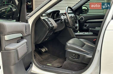 Внедорожник / Кроссовер Land Rover Discovery 2019 в 