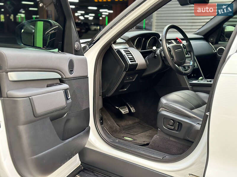 Внедорожник / Кроссовер Land Rover Discovery 2019 в Киеве