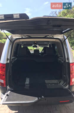 Внедорожник / Кроссовер Land Rover Discovery 2005 в 