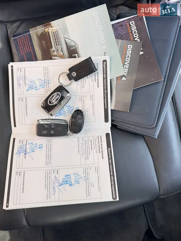 Позашляховик / Кросовер Land Rover Discovery 2012 в Чернівцях документ