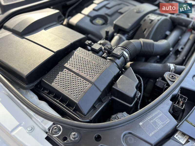 Внедорожник / Кроссовер Land Rover Discovery 2013 в Киеве