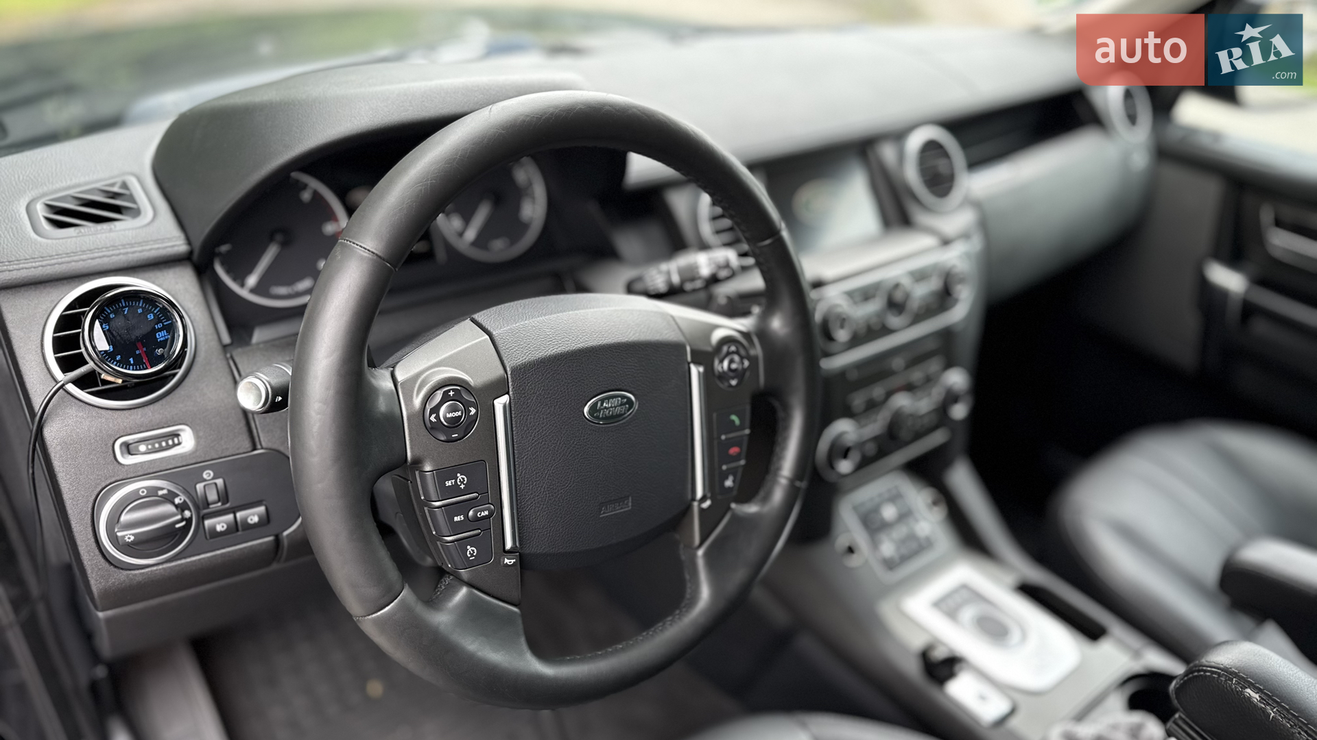 2016 Land Rover Discovery - мініатюра 31
