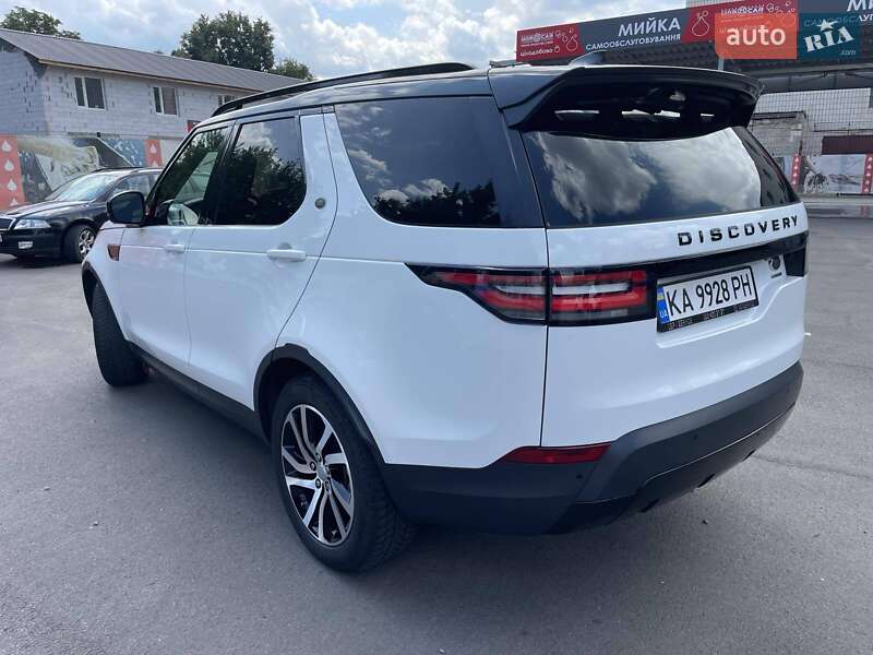Внедорожник / Кроссовер Land Rover Discovery 2018 в Киеве