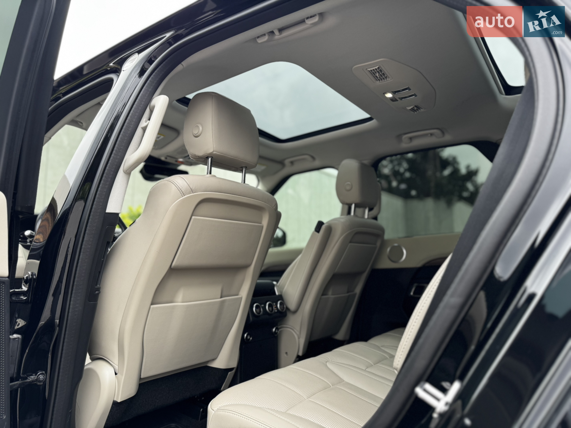 2019 Land Rover Discovery - мініатюра 52
